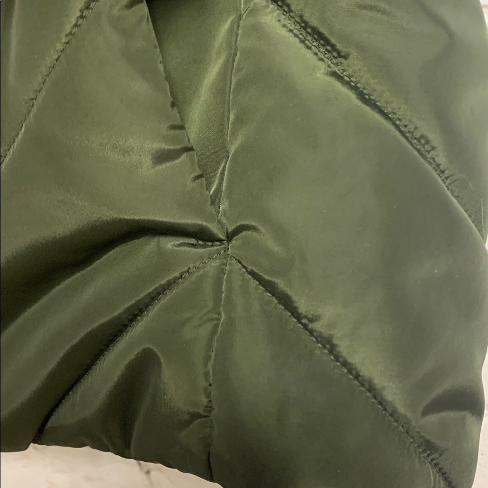 Michael Michael Kors Puffer Olive Green Quilted Vest Size M Looks New - Picture 4 of 6